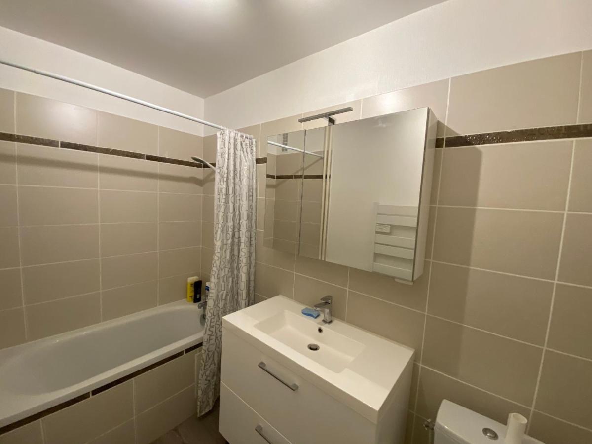 Appartement Parc De Fresnoy Roye  Zewnętrze zdjęcie